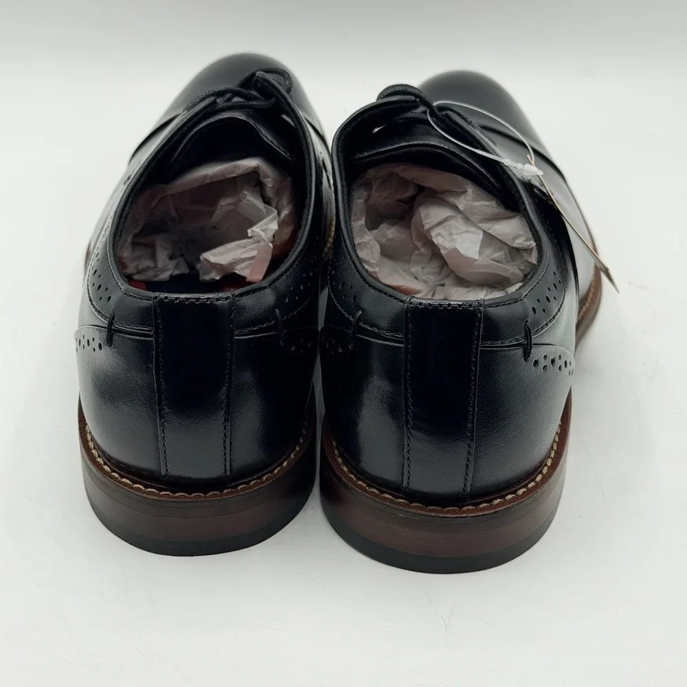 Stacy Adams product pair